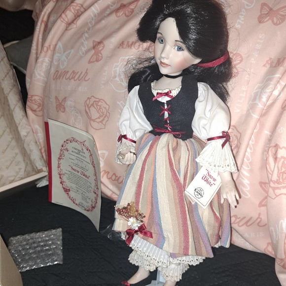 Vintage Porcelain SNOW WHITE-217A Artist Diana Effner porcelain Doll Knowles - Picture 10 of 12